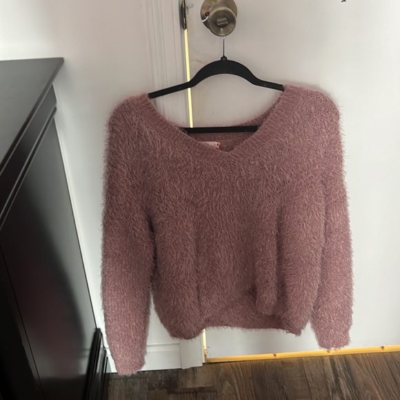 Sweater - Picture 2 of 3